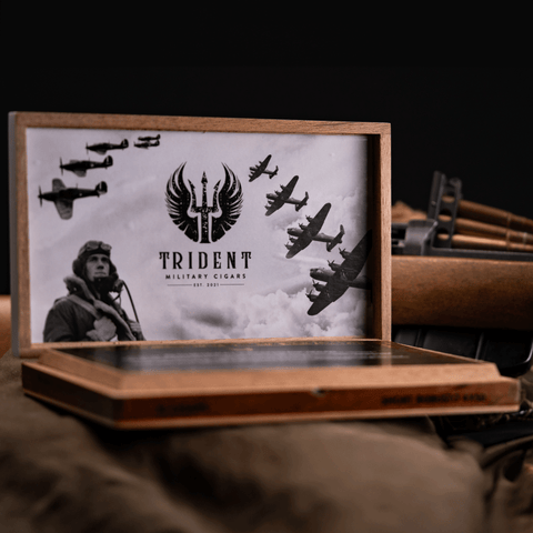 The Few Short Robusto - Toro Puro