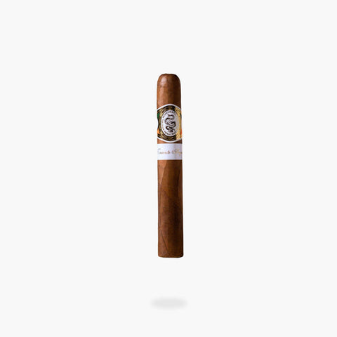 Casa 1910 Teniente Angela Toro cigar with gold Casa 1910 medallion band - Toro Puro